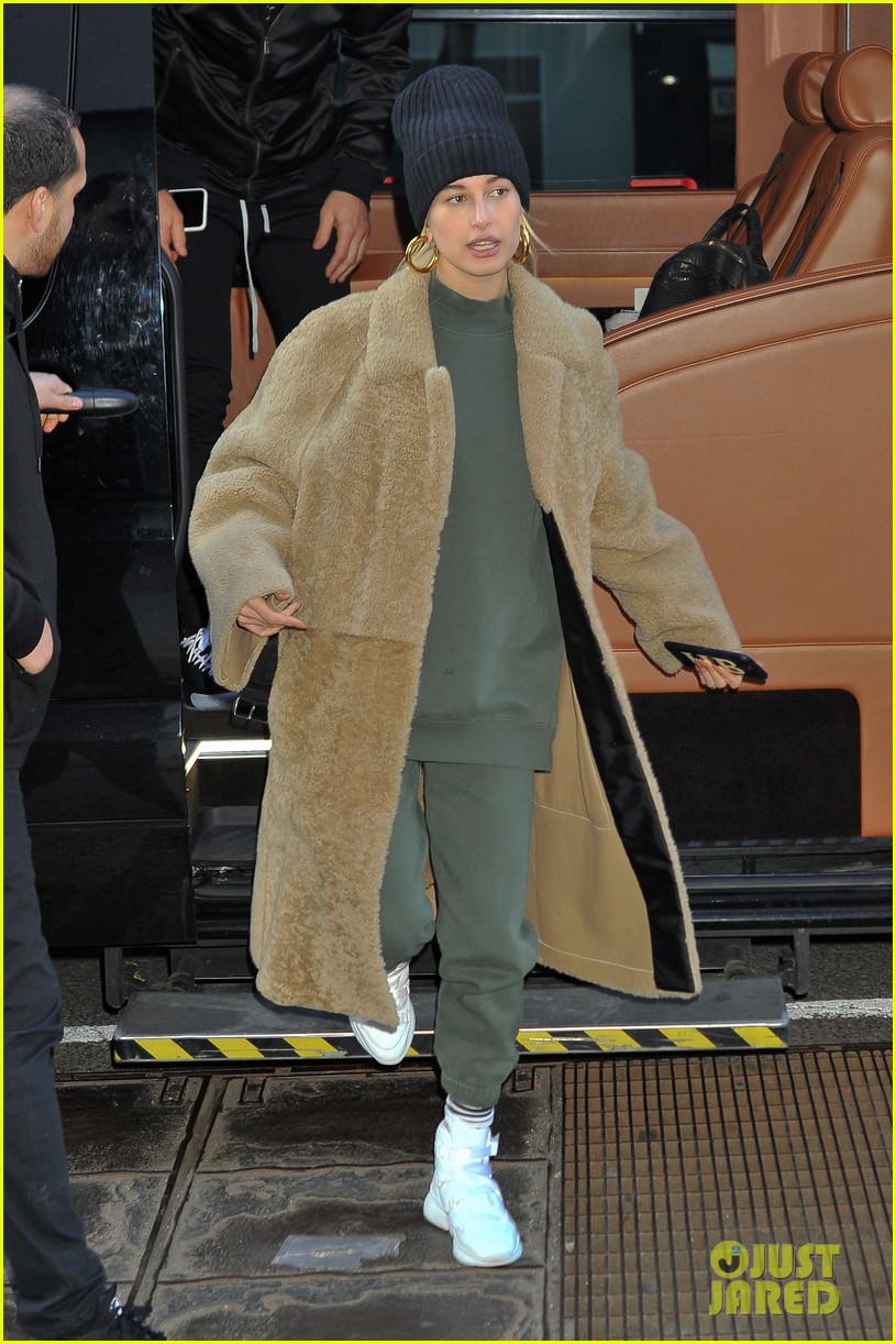 justin hailey bieber step out for the day in nyc 01