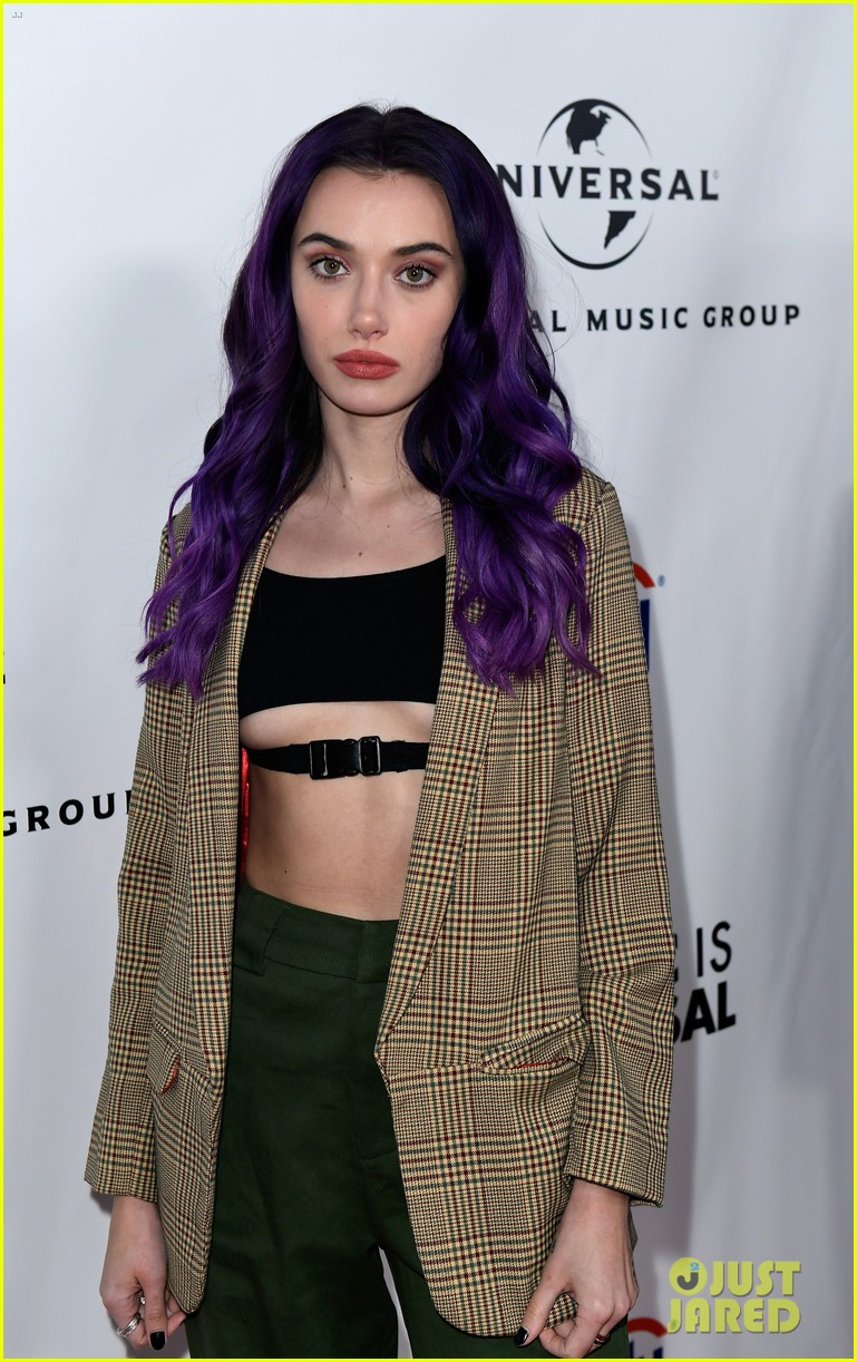 sabrina carpenter glows in yellow at universal music groups grammys 2019 after party 09