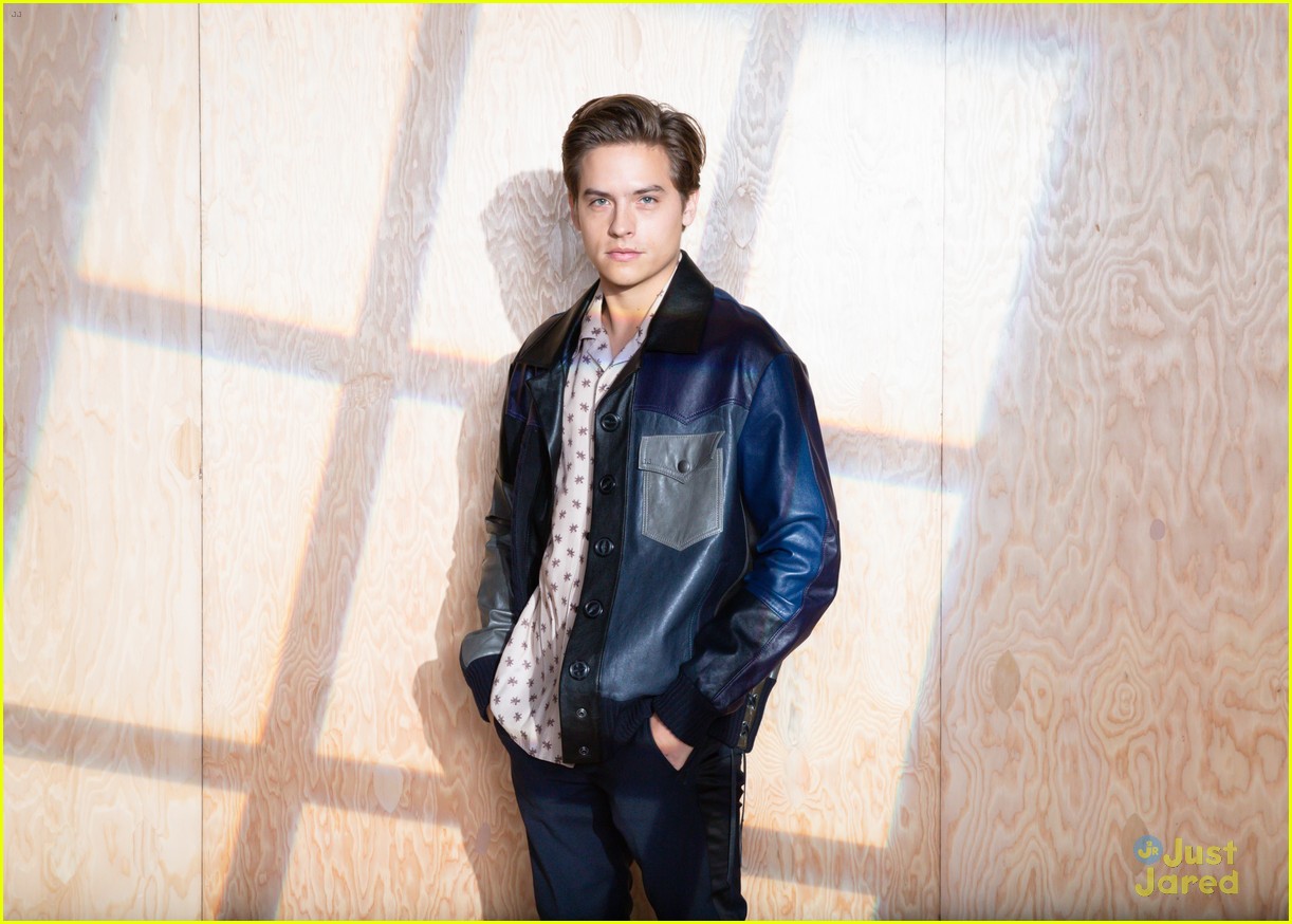dylan sprouse coach victoria justice cinq nyfw 01
