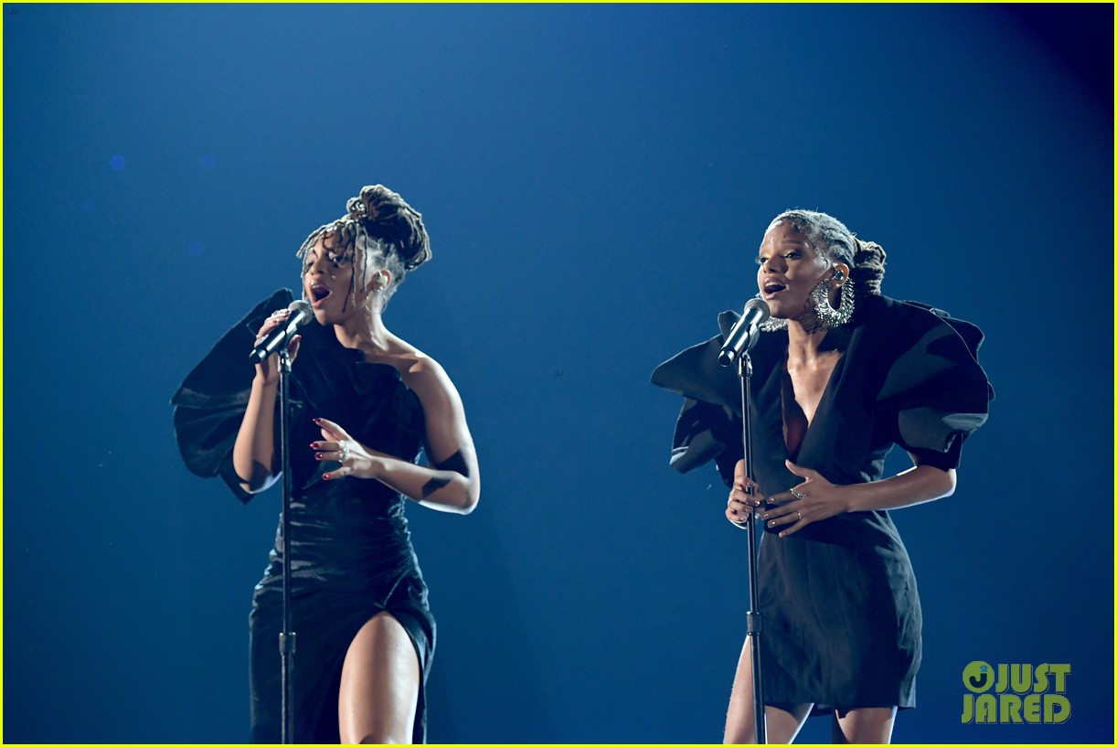 chloe x halle perform where is the love at grammys 01