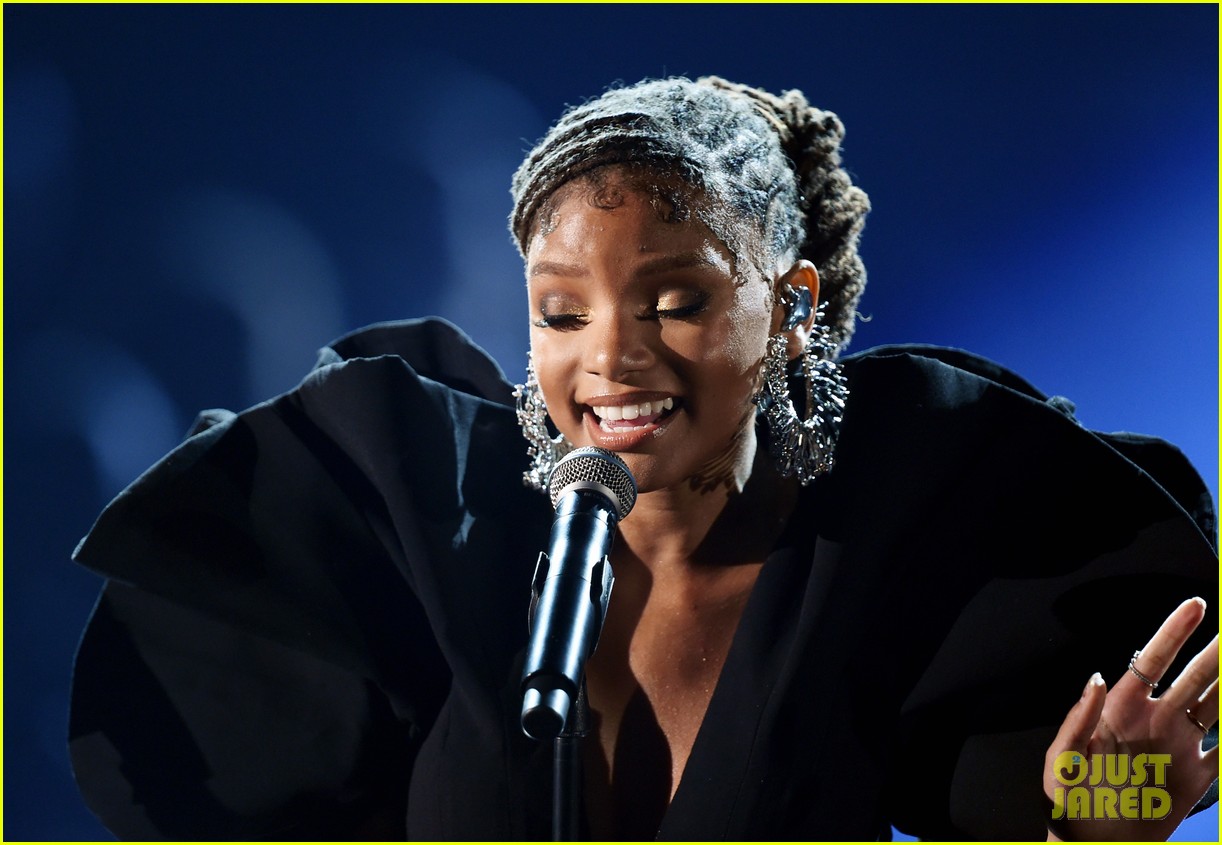 chloe x halle perform where is the love at grammys 08