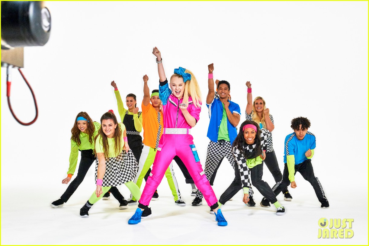 JoJo Siwa Drops First Song 'Dance Through The Day' From Upcoming Movie 'The  J Team' – Watch the Video!, First Listen, JoJo Siwa, Music, Music Video