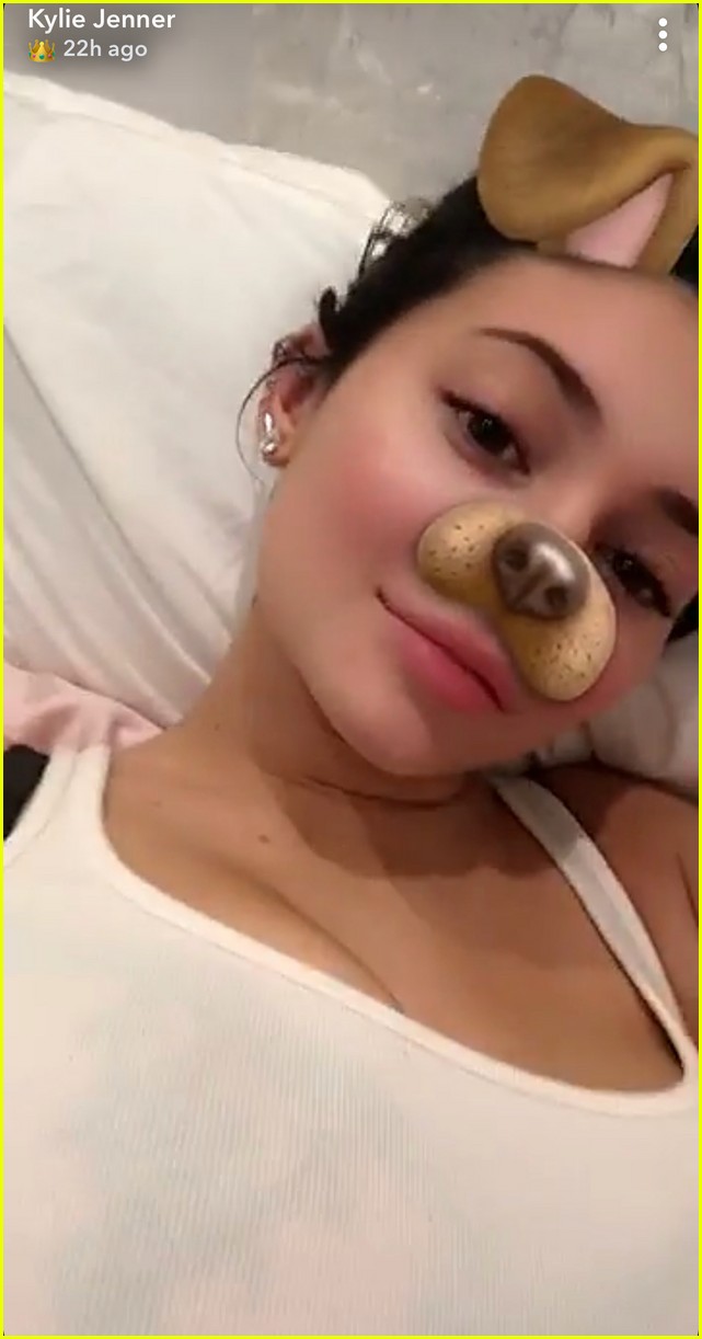 kylie jenner snapchat with jordyn woods 06