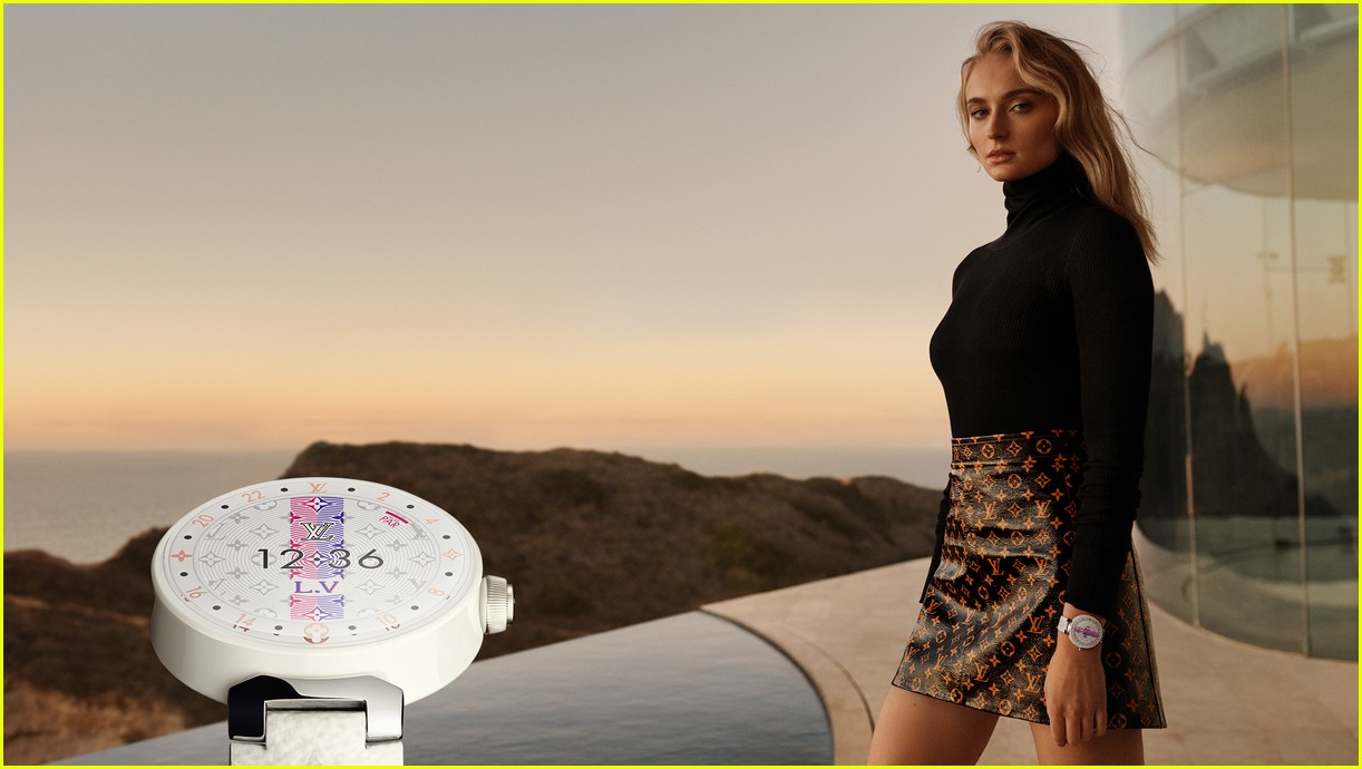 justin theroux sophie turner louis vuitton campaign 03