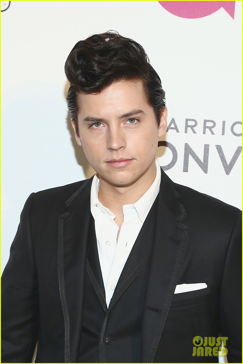 cole sprouse dylan sprouse vanity fair oscar party 09