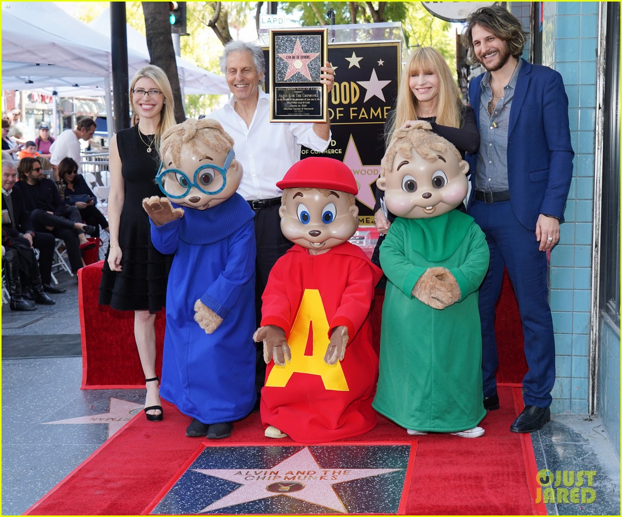 alvin and the chipmunks receive star on walk of fame 03