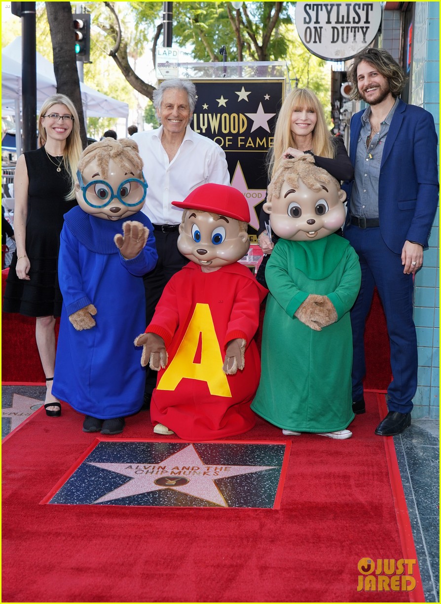 alvin and the chipmunks receive star on walk of fame 06