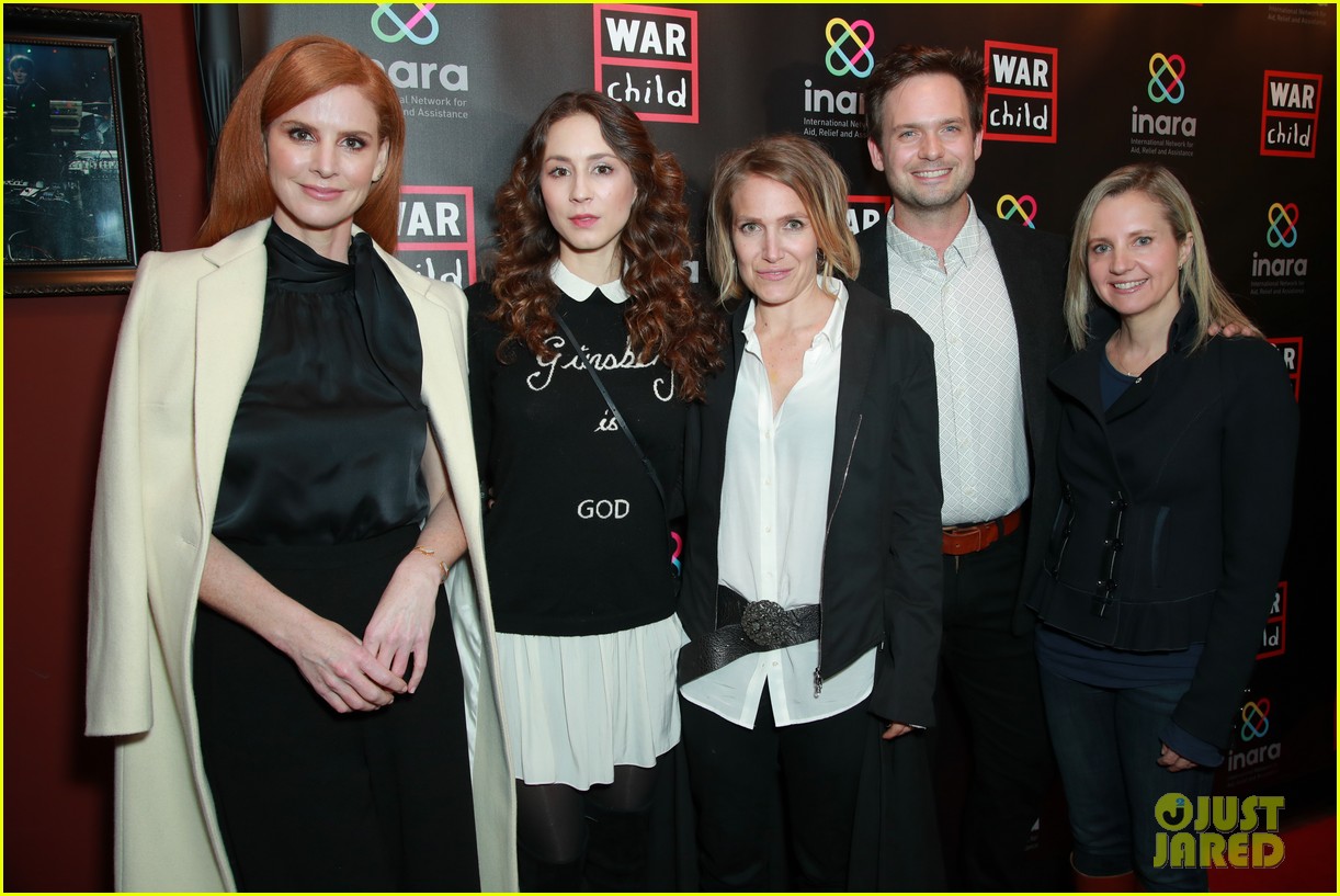 troian bellisario and patrick j adams check out comedy for a good cause 03