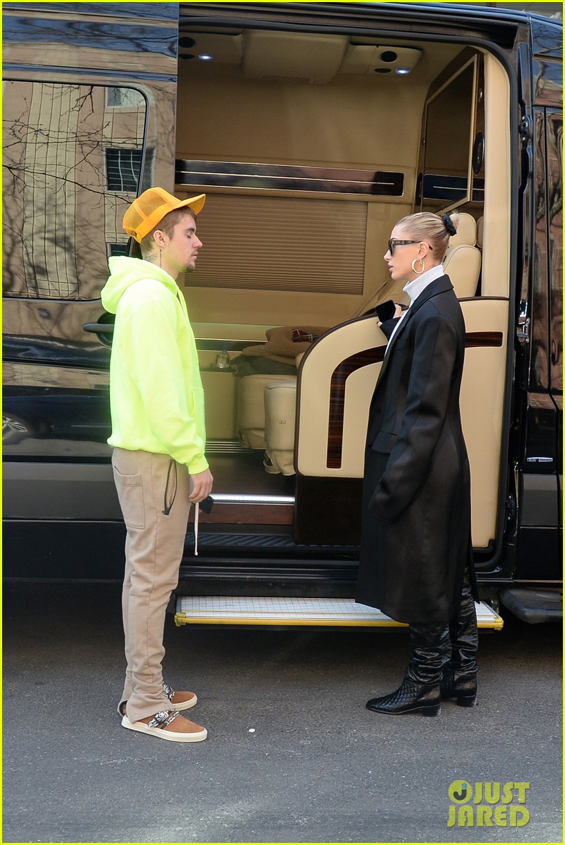 justin bieber gets the door for hailey while stepping out in nyc 07