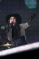 camila cabello cowboy hat rodeo performance 03