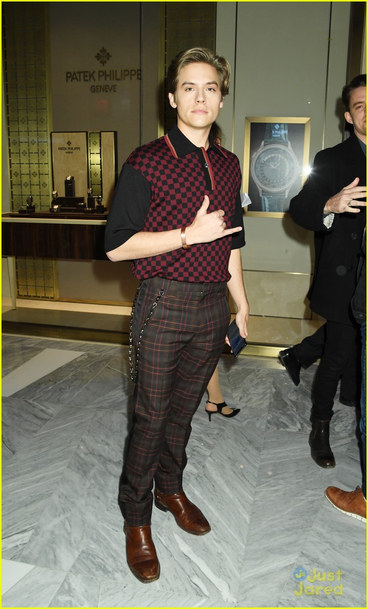 dylan sprouse hudson yard event nyc 05