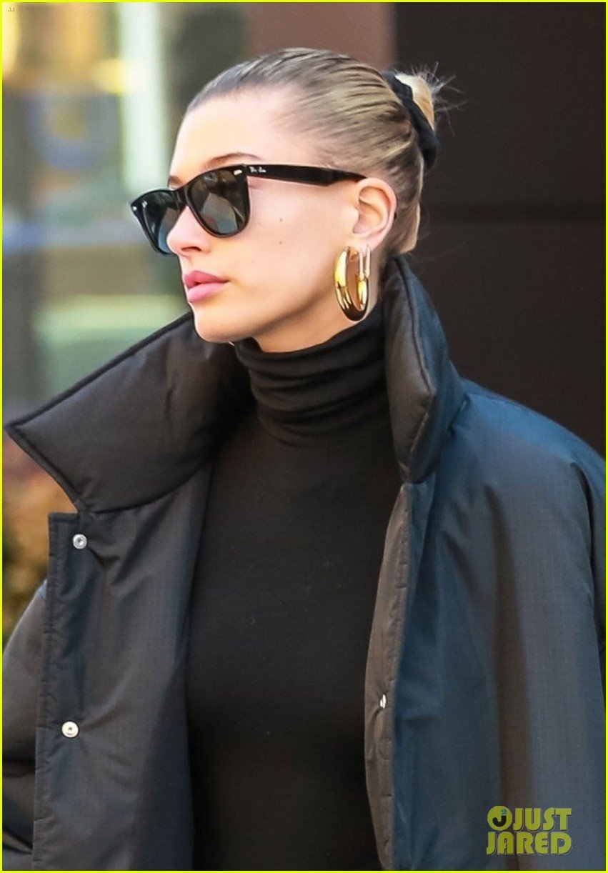 hailey bieber dons all black for weekend outing 02