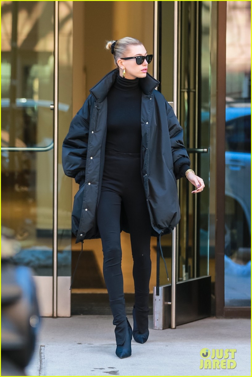 hailey bieber dons all black for weekend outing 03