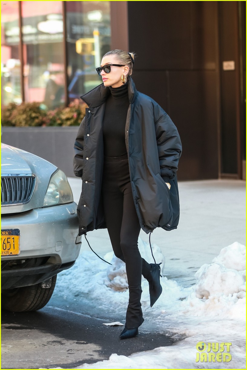 hailey bieber dons all black for weekend outing 05