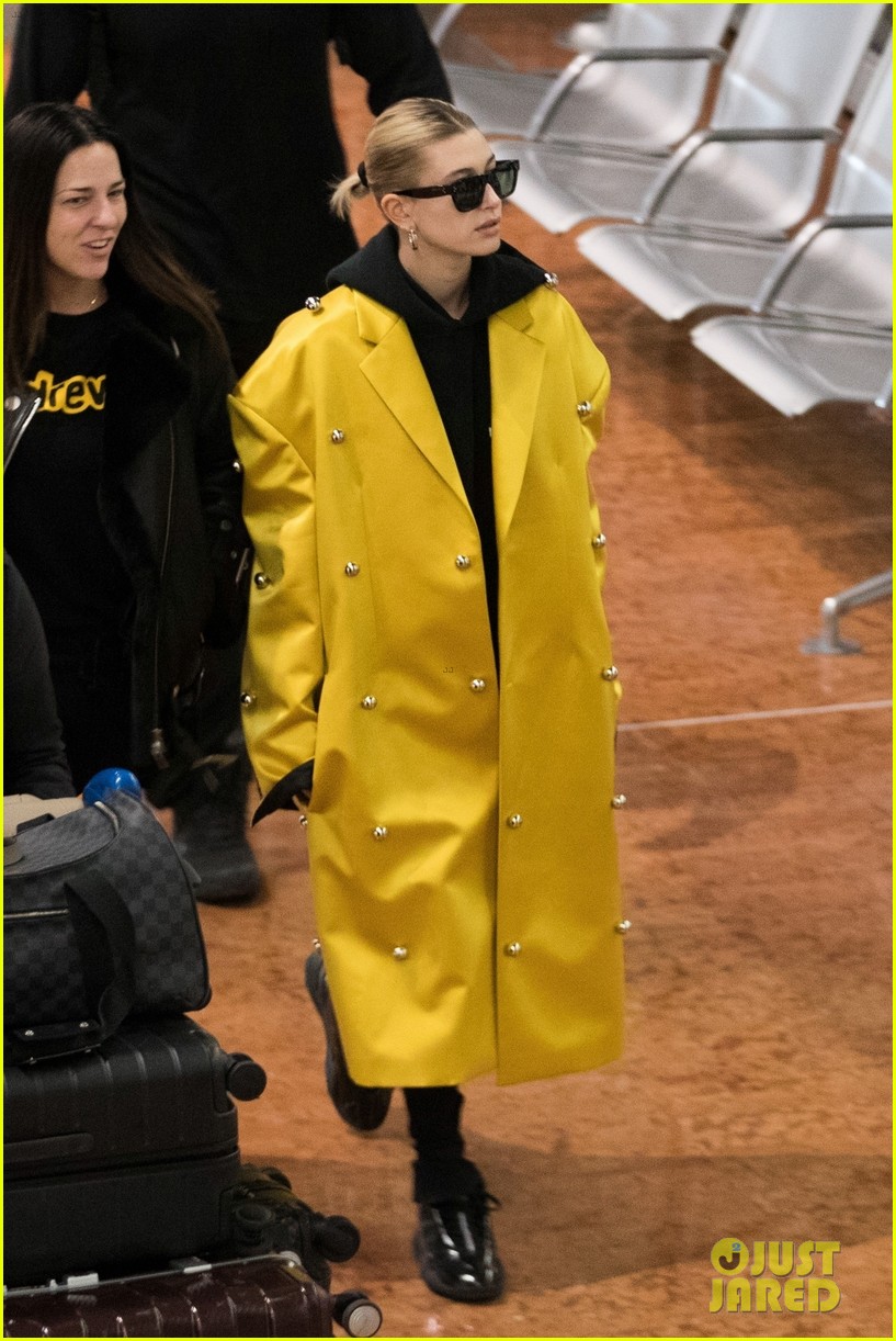 hailey bieber turns out looks for paris fashion week 08