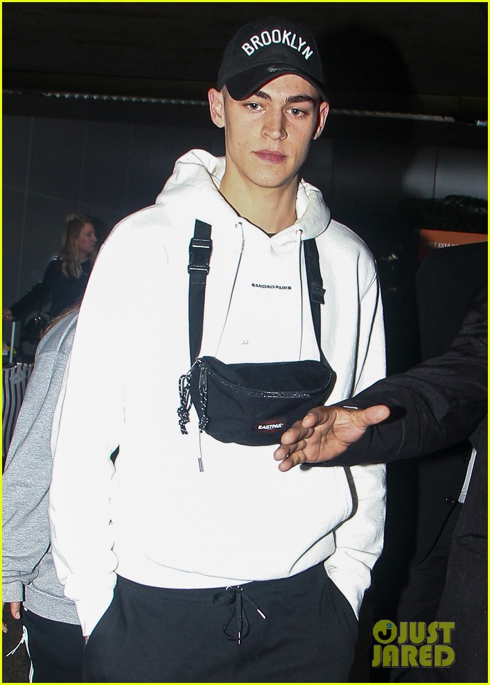 hero fiennes tiffin arrives in brazil for after premiere 02