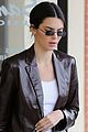 kendall jenner steps out to do some shopping 04