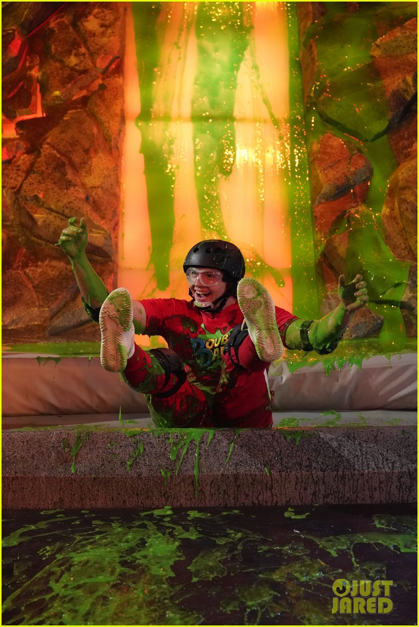 joel courtney gets covered in slime on double dare 15