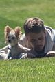 justin bieber brings adorable pup oscar to the park 05