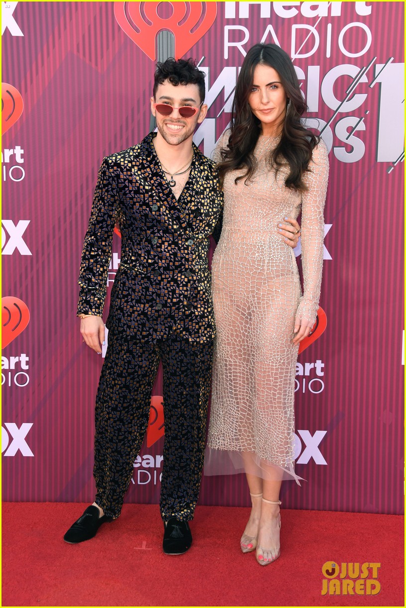 max wife emily skip traditional red carpet attire to iheartradio music awards 04