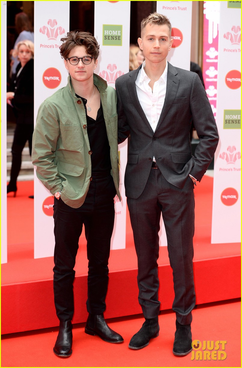 the vamps brad simpson james mcvey join nathan sykes at princes trust 04