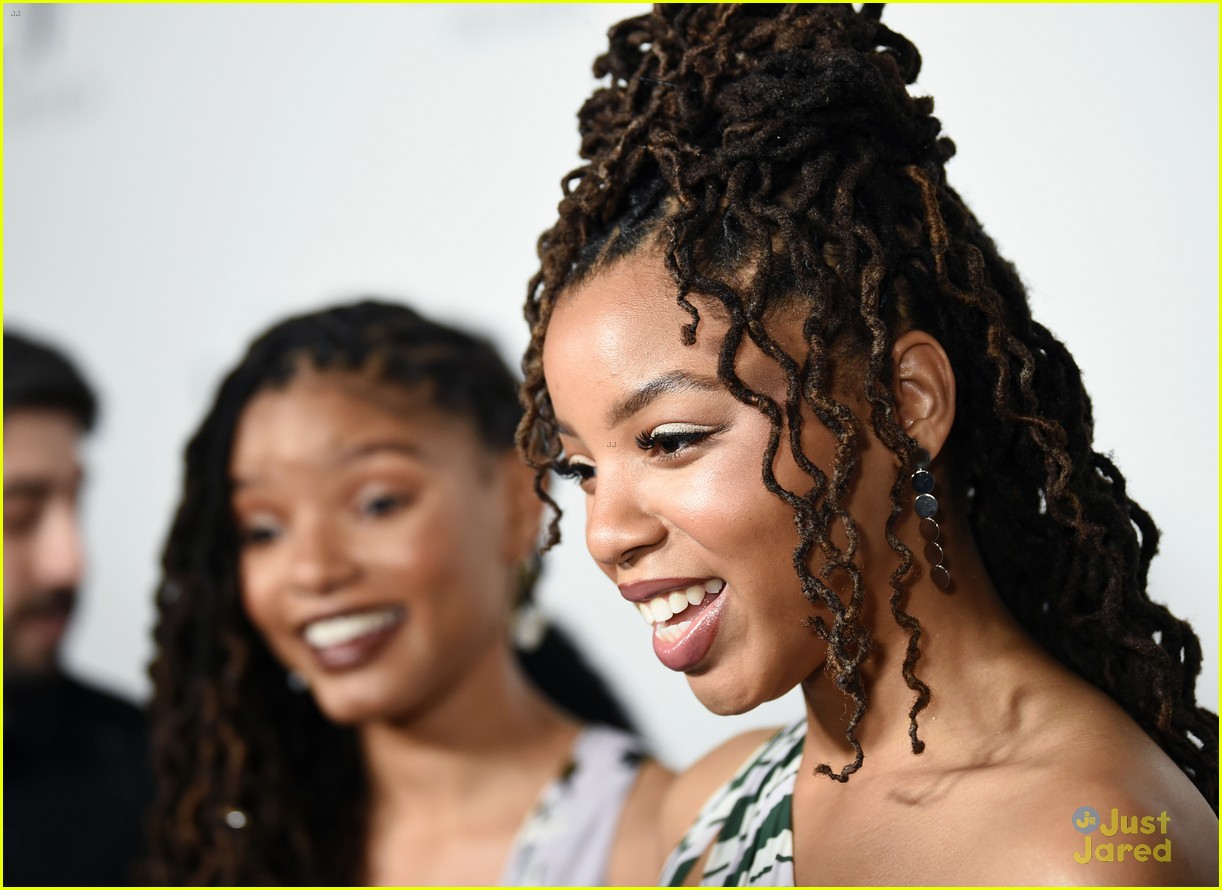 chloe halle perform dvf event nyc 07