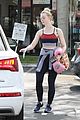 elle fanning shows off her fit physique after boxing workout 03