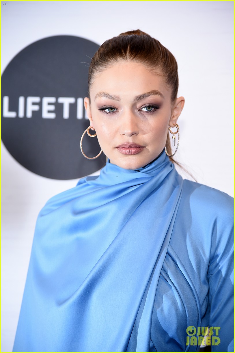 gigi hadid gives emotional speech at varietys power of women event 02