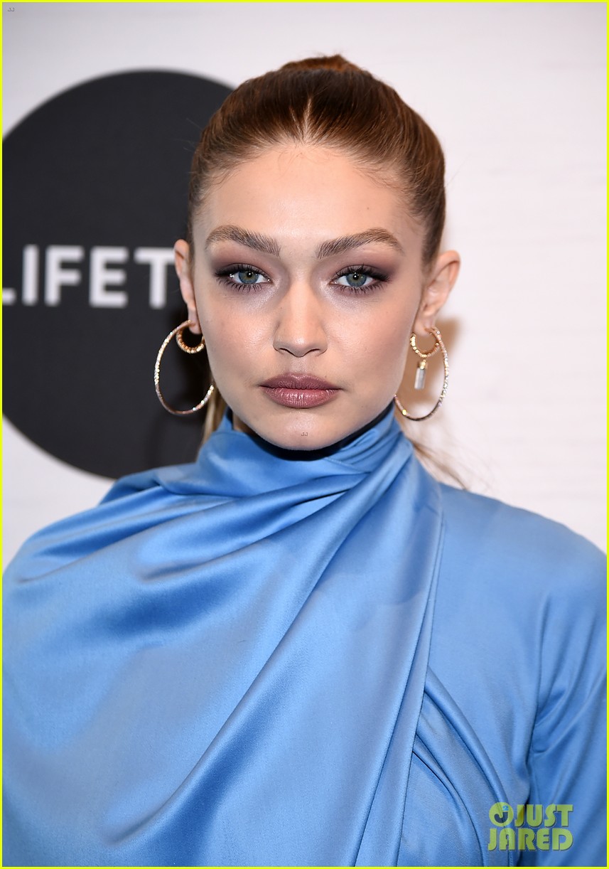gigi hadid gives emotional speech at varietys power of women event 22