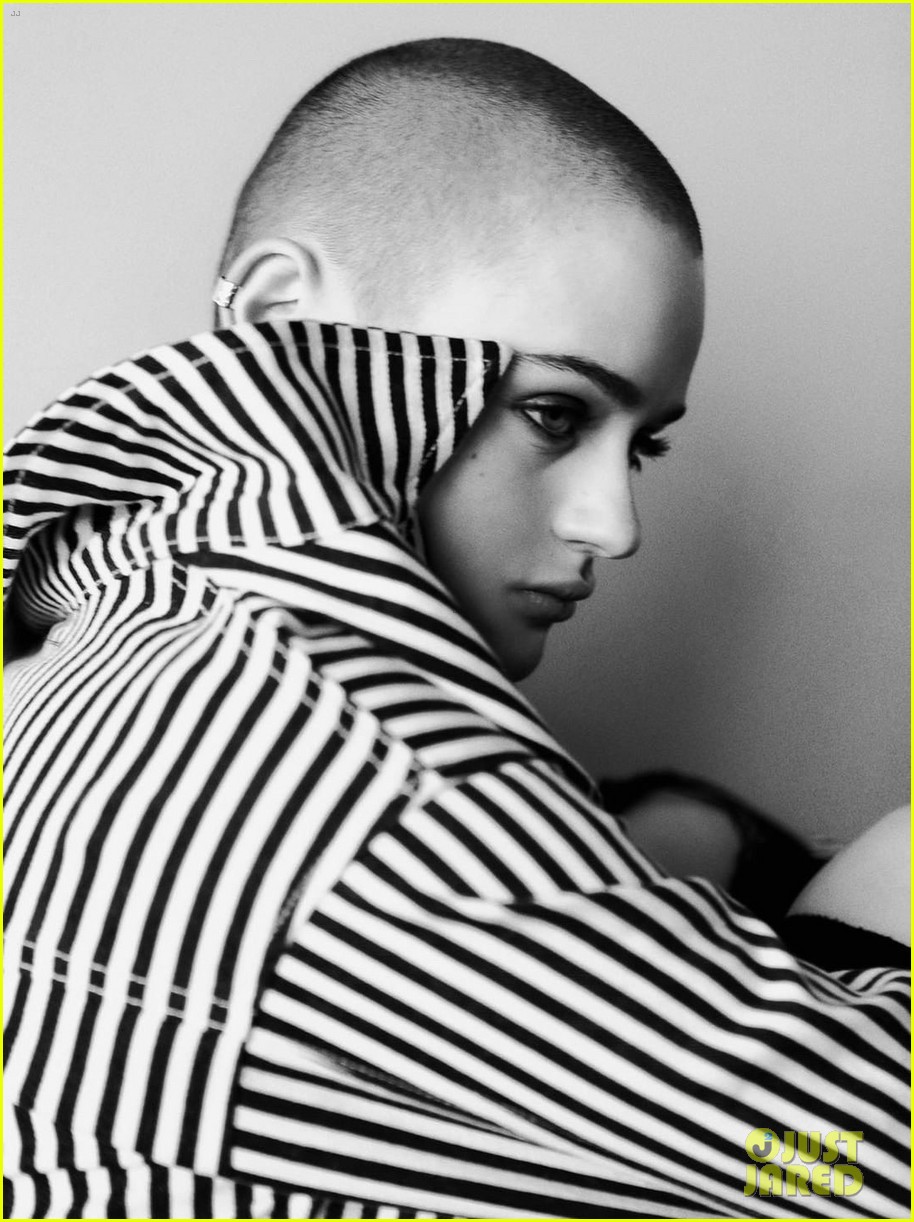 joey king opens up about shaving her head see new photos 02