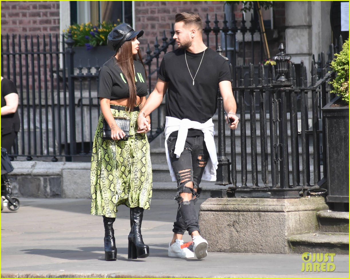 jesy nelson and boyfriend chris hughes hold hands while out in dublin 05