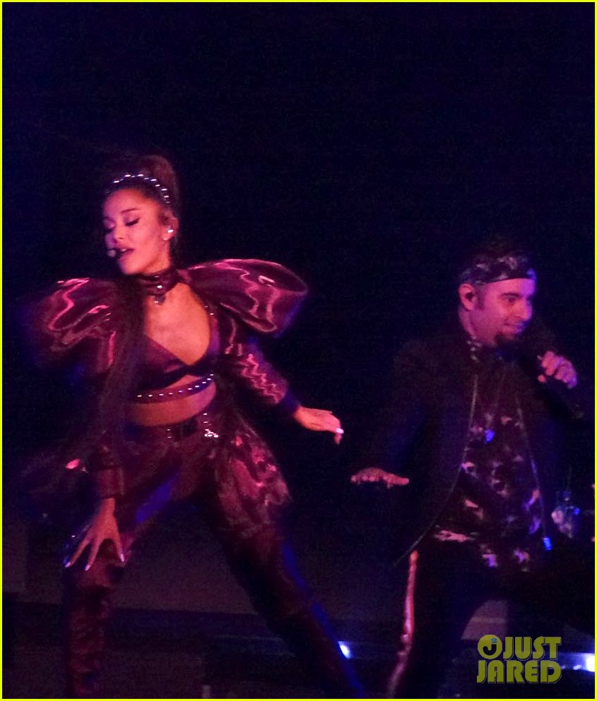 nsync join ariana grande on stage for coachella set 07