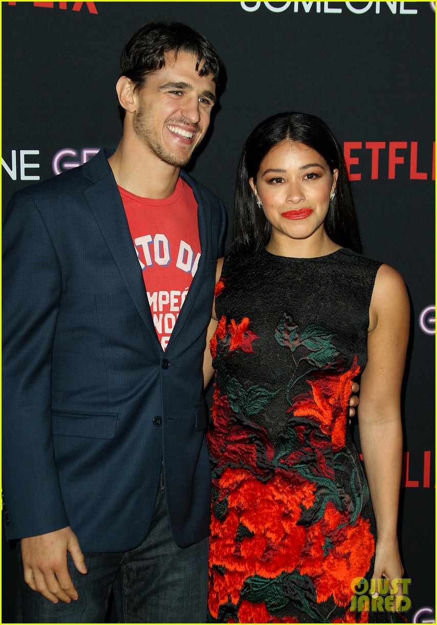 gina rodriguez is supported by fiance joe locicero at someone great premiere 34