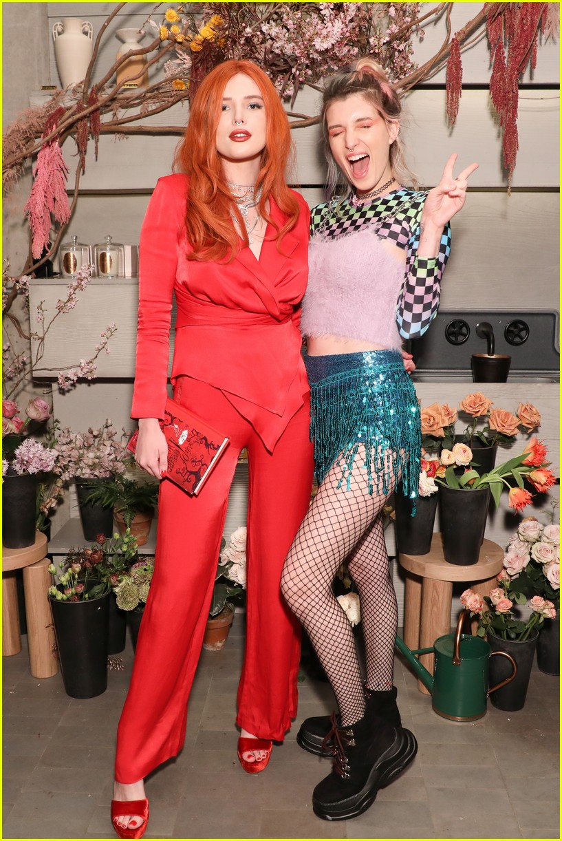 bella thorne and nina agdal team up for moxy chelseas grand opening 25