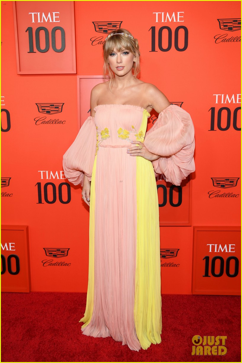 taylor swift wows in pastels at time 100 gala 11