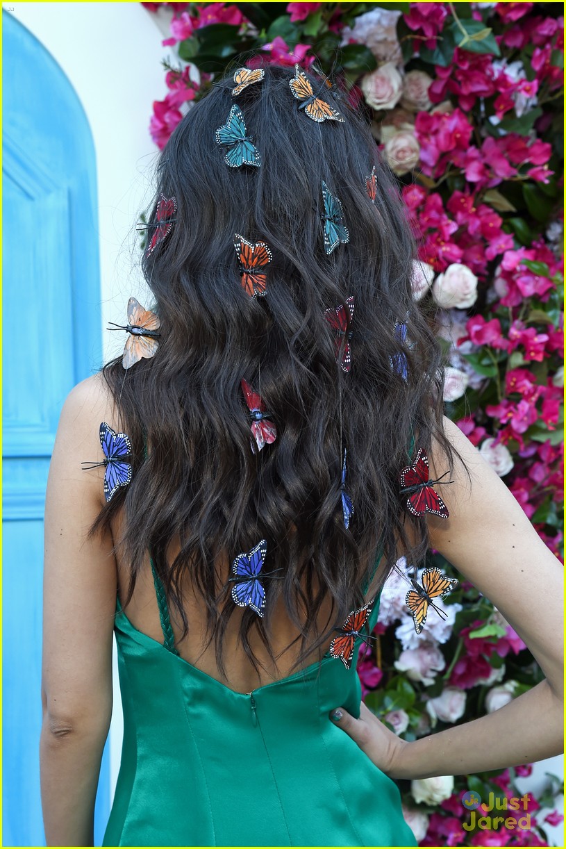 victoria justice butterfly hair tricks 04