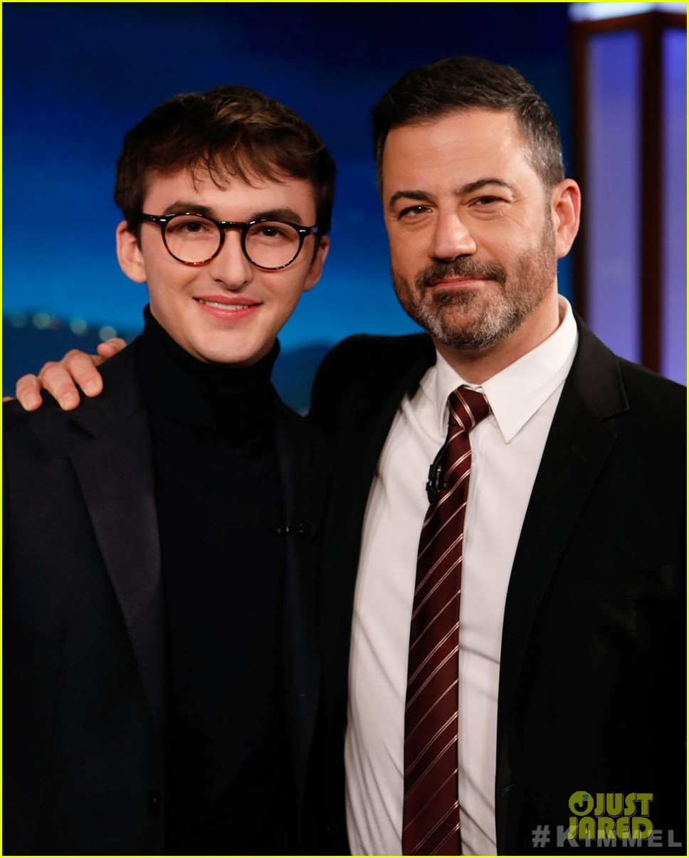 isaac hempstead wright on game of thrones theory about bran stark night king 03