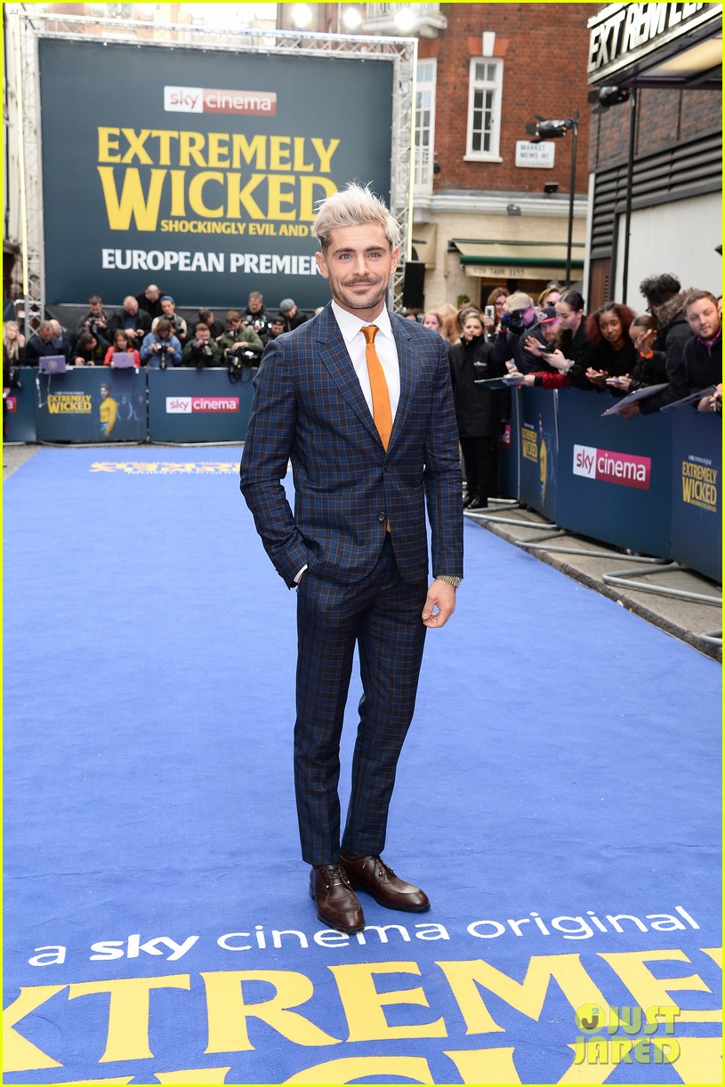 zac efron lily collins premiere extremely wicked in london 06