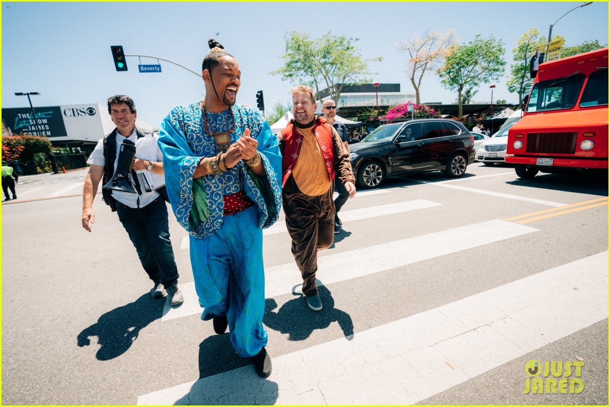 aladdin cast crosswalk musical video 08
