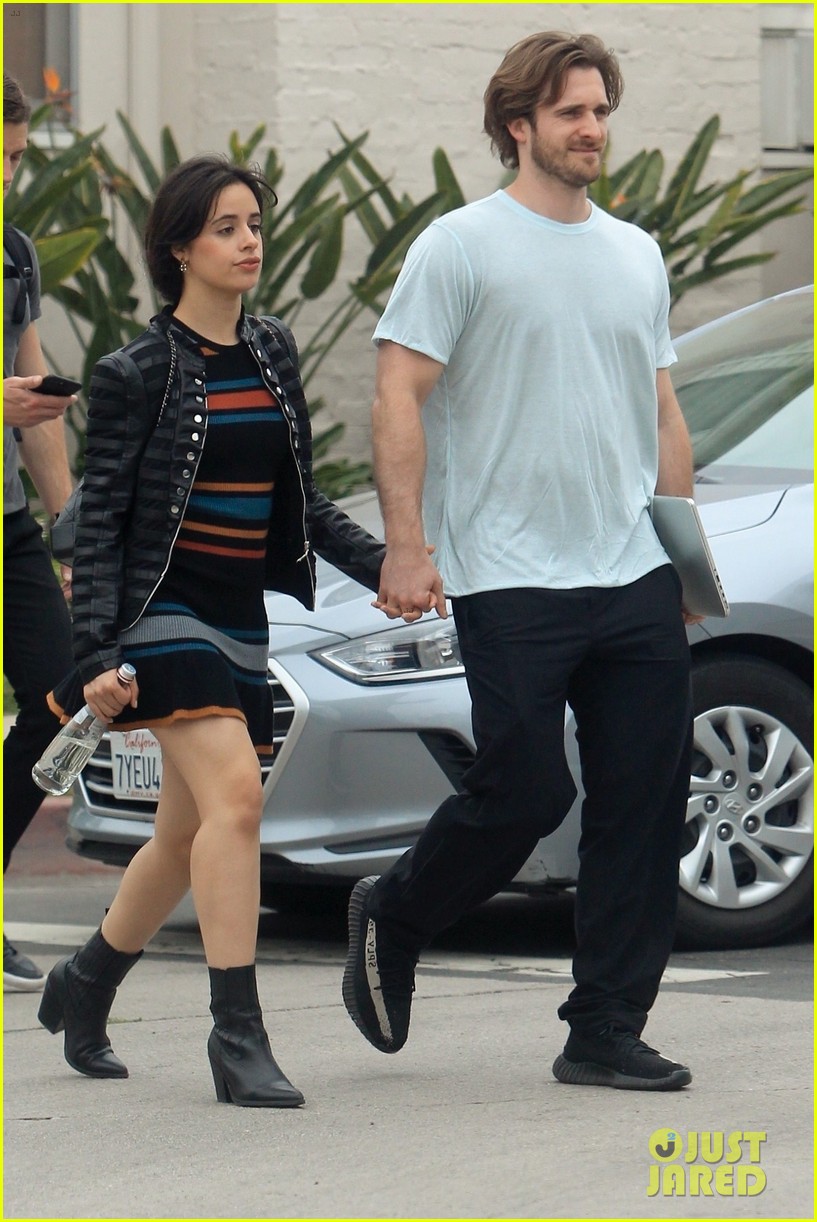 camila cabello matthew hussey hold hands while out in hollywood 06