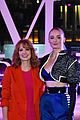 jessica chastain sophie turner team up for dark phoenix fan event in mexico 08