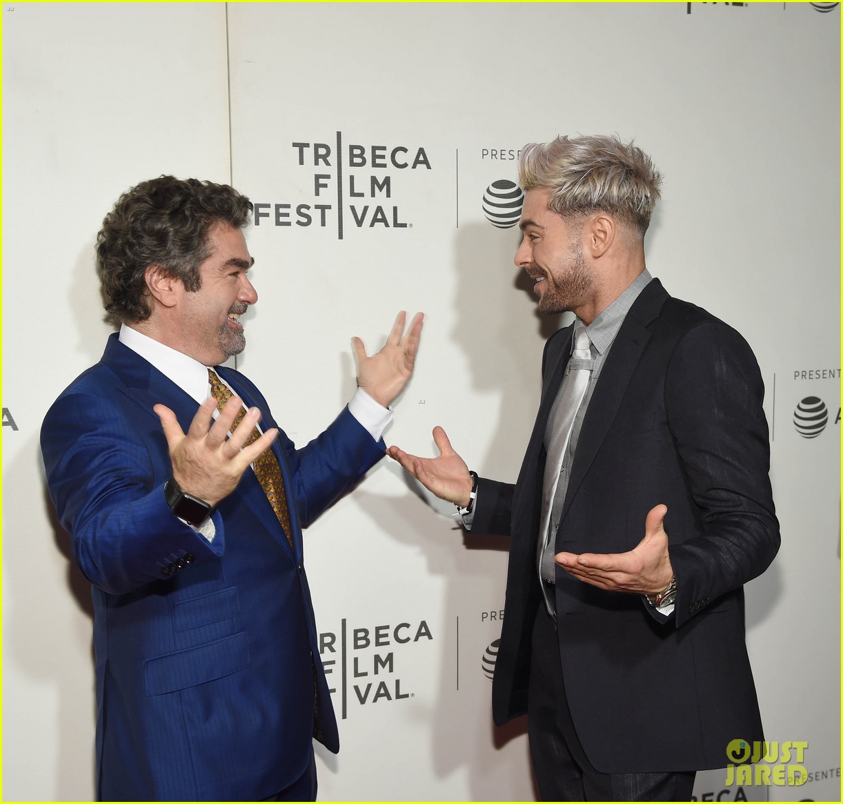 zac efron lily collins extremely wicked tribeca premiere 26