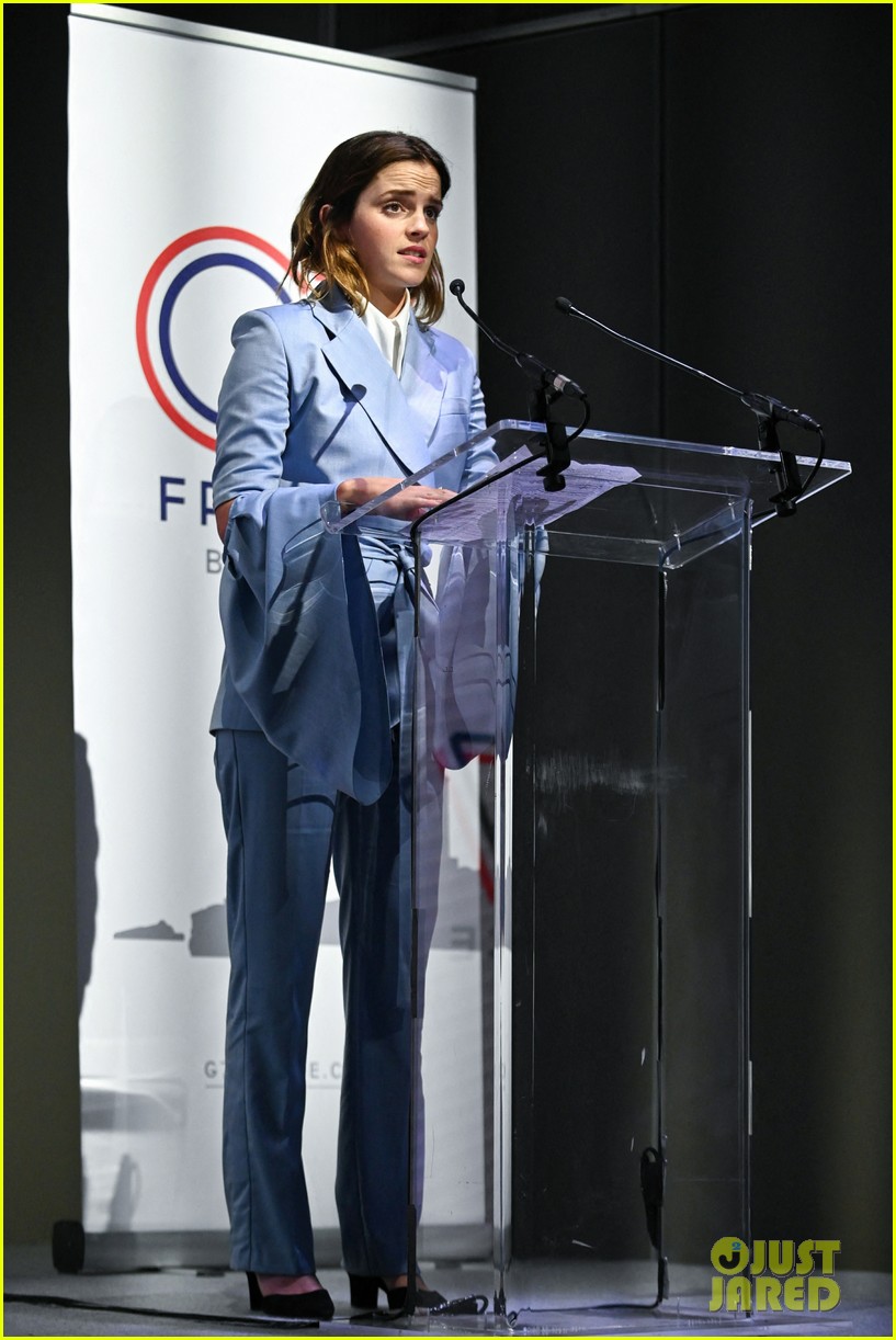 emma watson speaks at gender equality conference in france 02