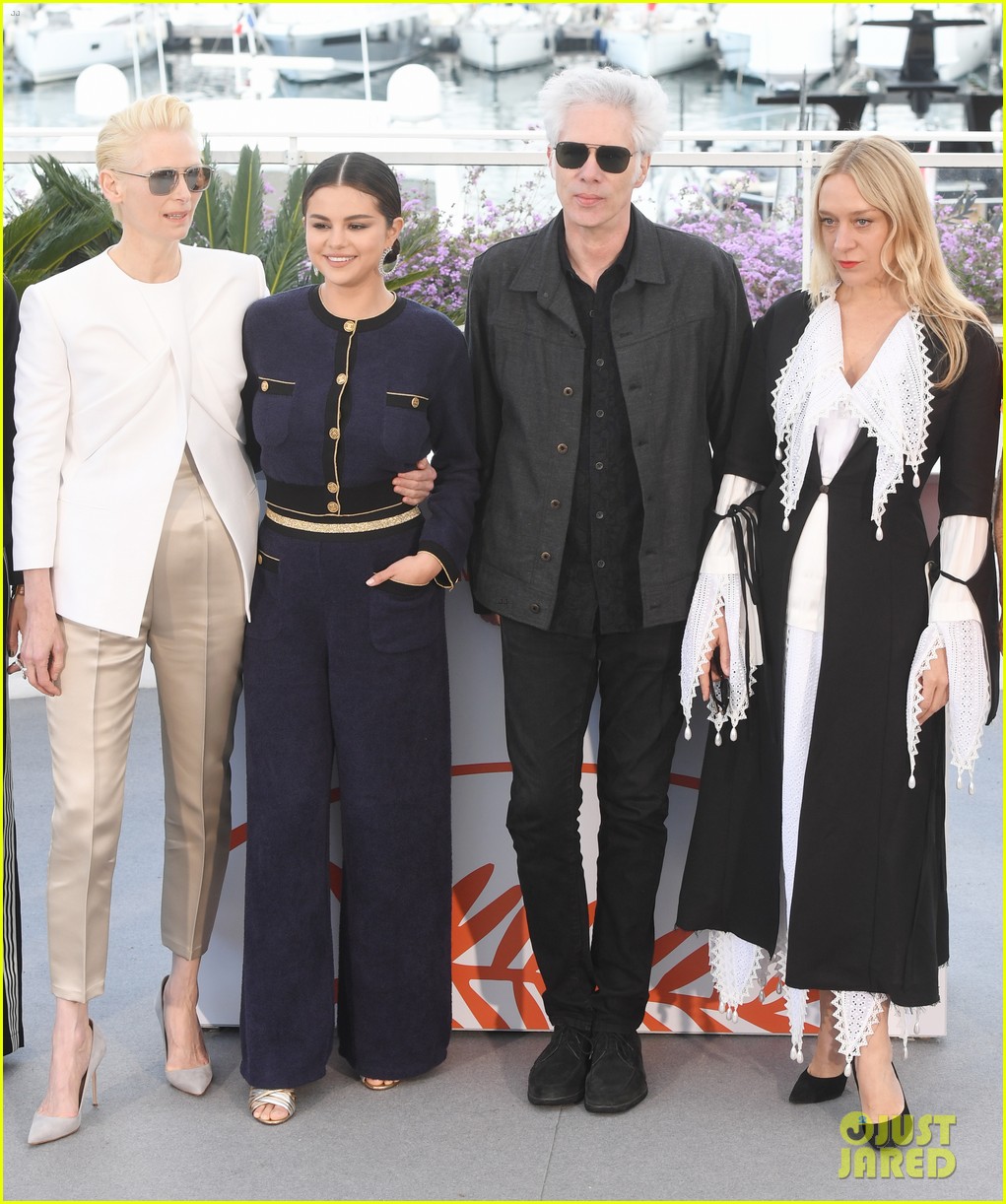 selena gomez joins the dead dont die cast at cannes photo call 14