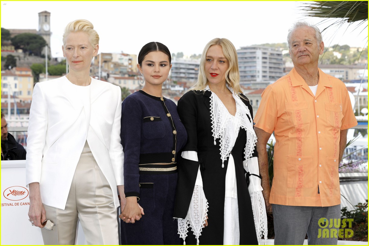 selena gomez joins the dead dont die cast at cannes photo call 27