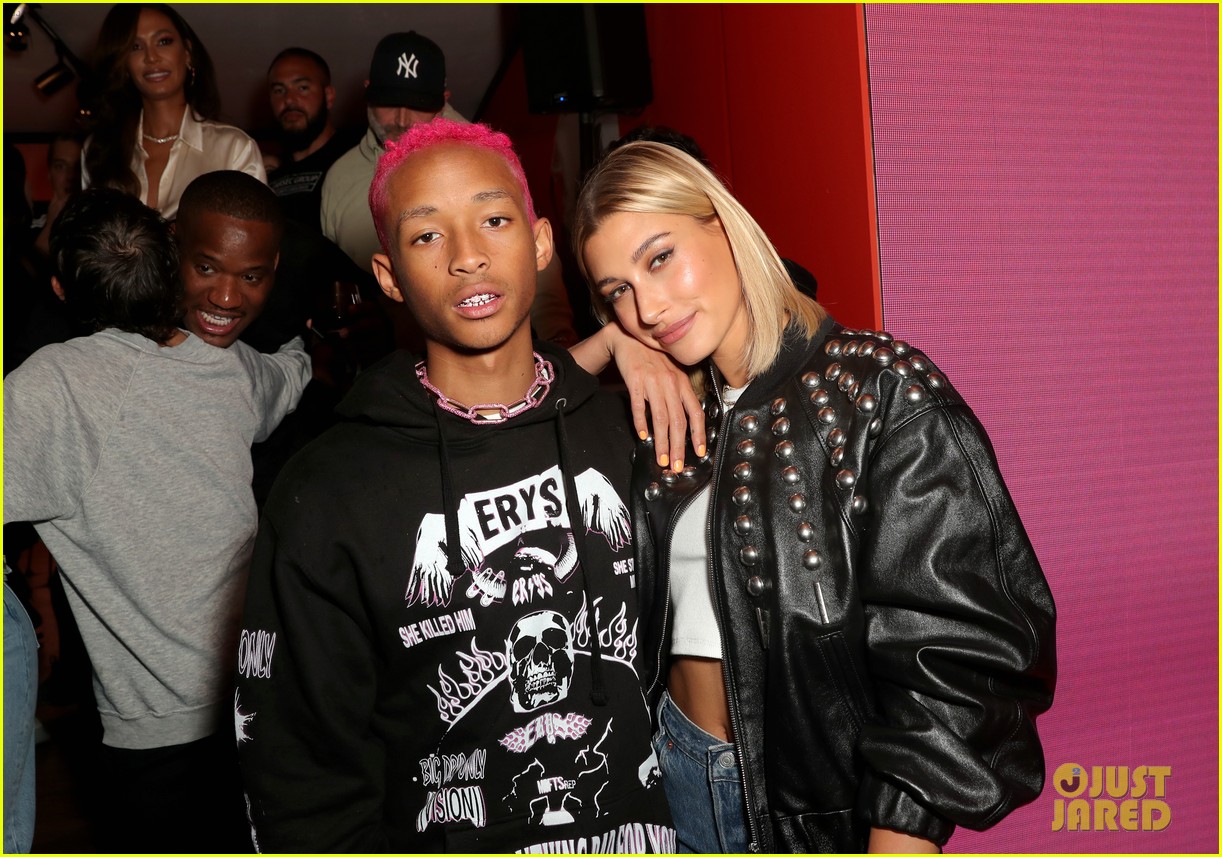 hailey bieber hangs with jaden smith at levis event 16