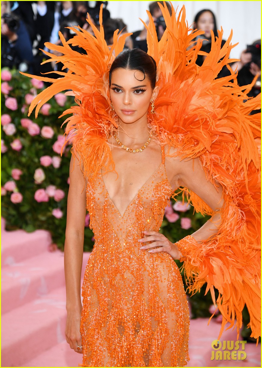 kendall kylie jenner jaw dropping looks met gala 02