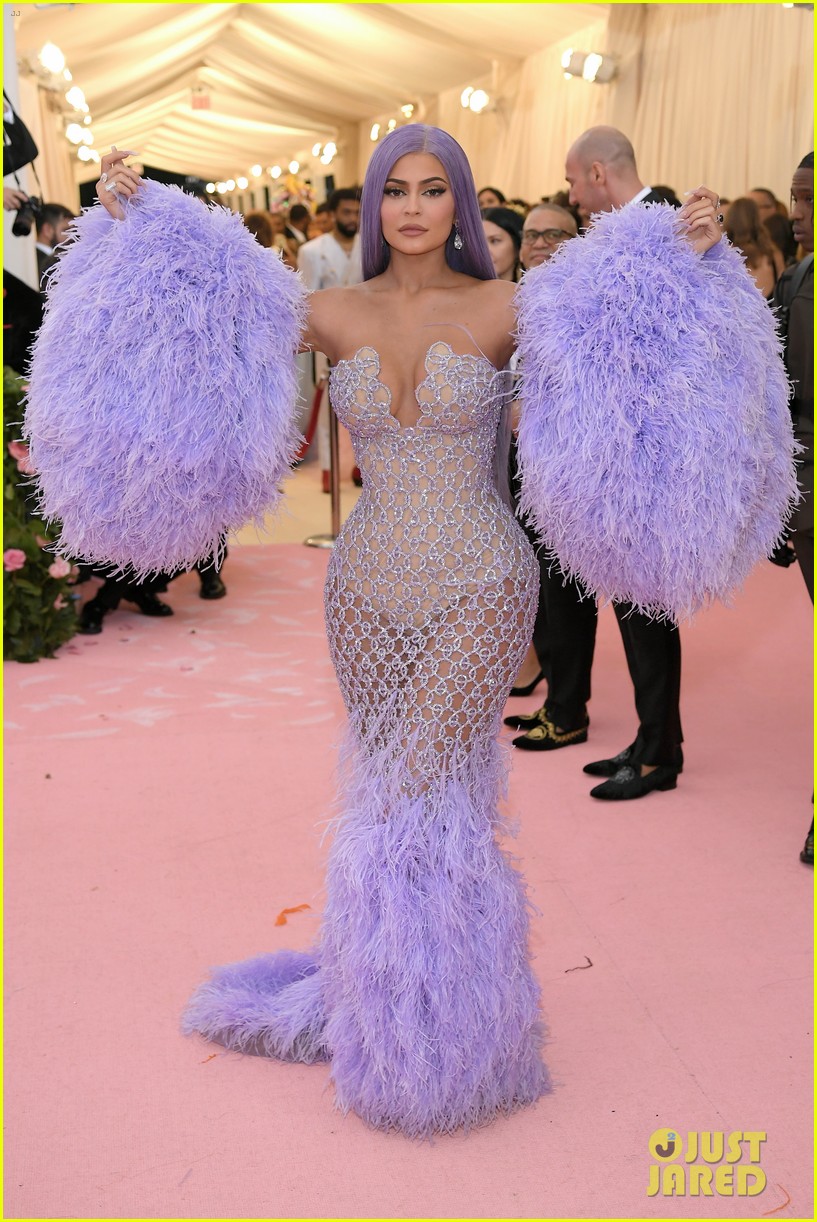 kendall kylie jenner jaw dropping looks met gala 10