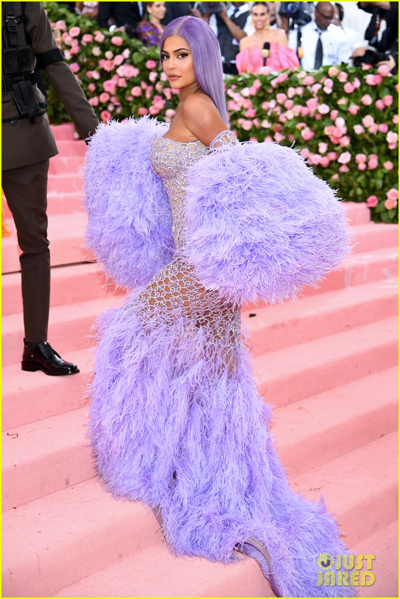 kendall kylie jenner jaw dropping looks met gala 12