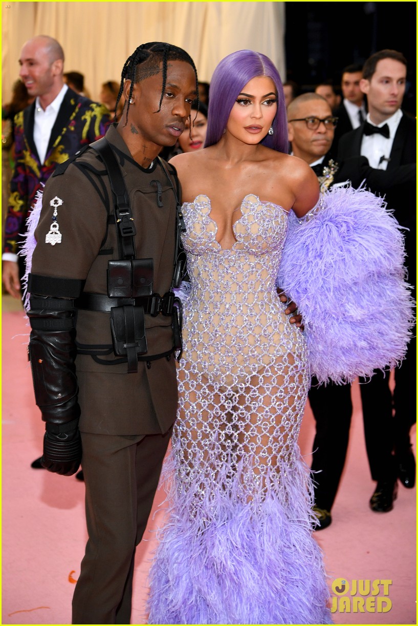 kendall kylie jenner jaw dropping looks met gala 14